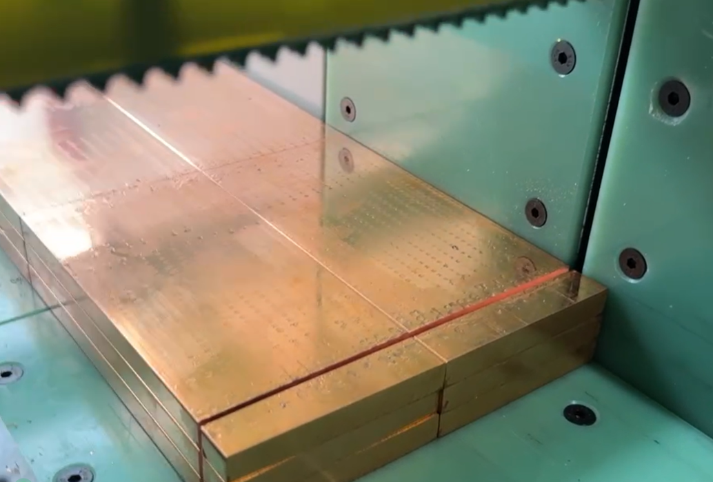 鋁型材切割機雙分離退刀無尾料配置到底值不值得買？