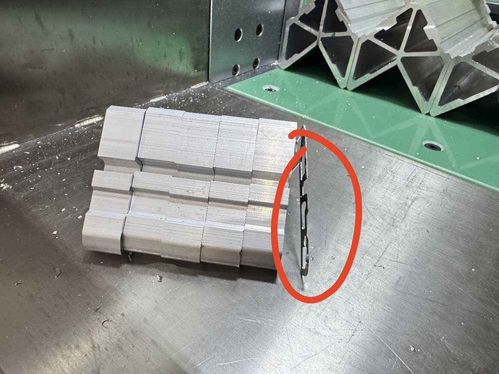 數控全自動鋁型材切割的隱形“漏洞”：尾料浪費每年吞噬行業數十億利潤